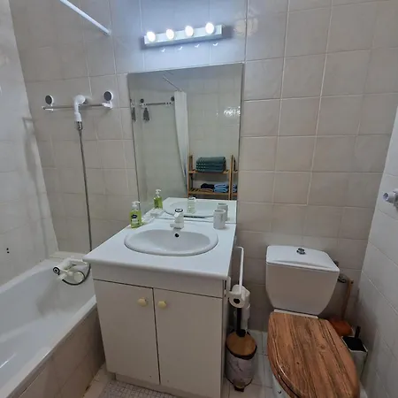 Renoir Seaside * ניס